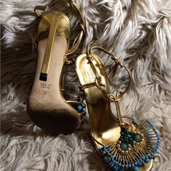Authentic Gold Gucci Heels - Picture 2 of 5